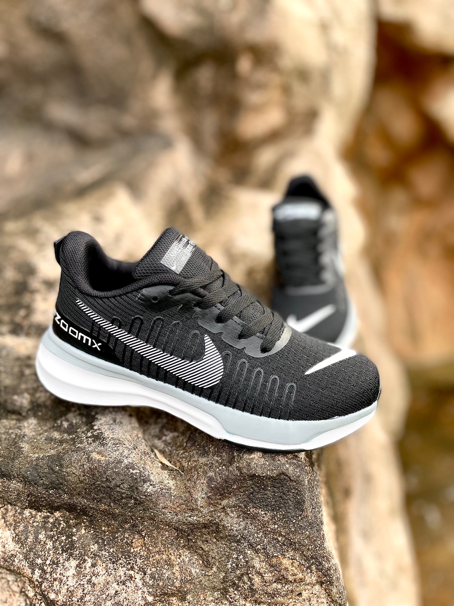 1.Incaltaminte Sport Unisex Alb Negru/Cod 02